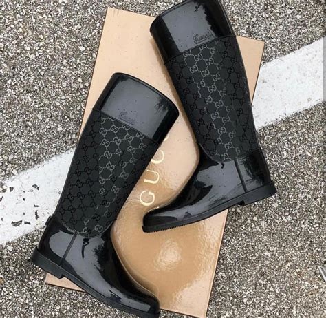 gucci rain shoes|More.